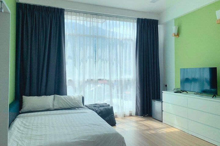 Room 5 of 34