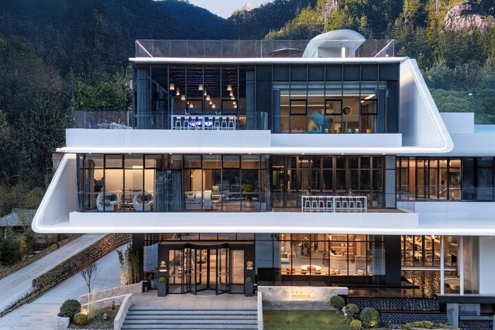 Hotel 7 of 7