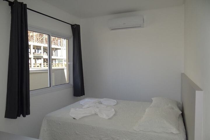 Room 12 of 51