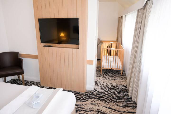 Room 18 of 62