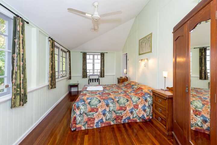 Room 3 of 13
