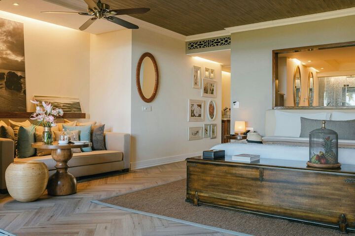 Room 10 of 253