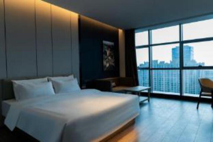 Room 21 of 23
