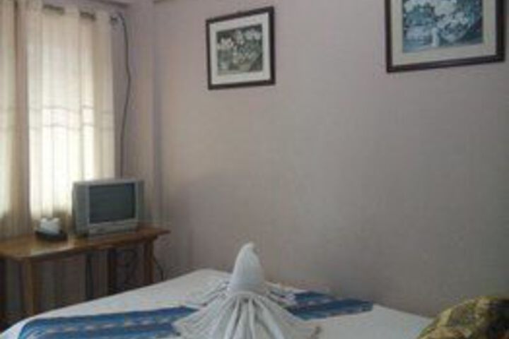 Room 18 of 37