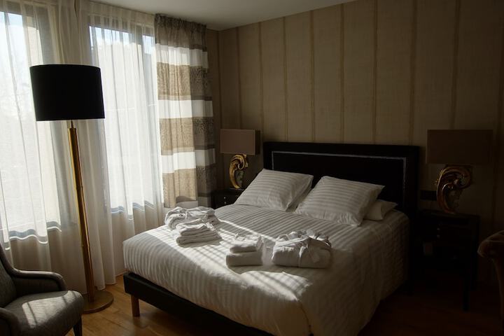 Room 55 of 103