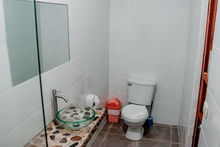 Room 28 of 44