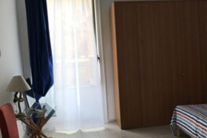 Room 18 of 21