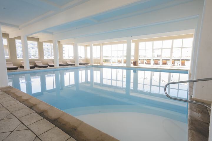 Hotel with Pool