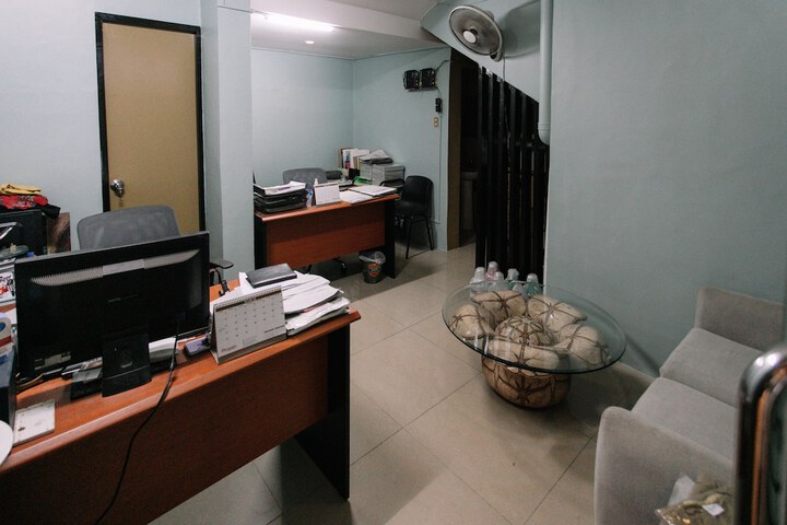 Business Center 151 of 158