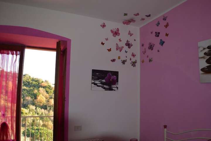 Room 15 of 15