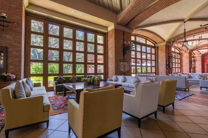 Lobby Entry