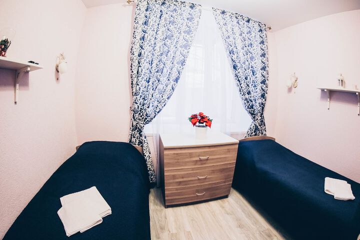 Room 47 of 83