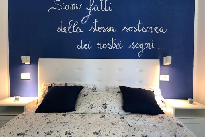 Room 17 of 47