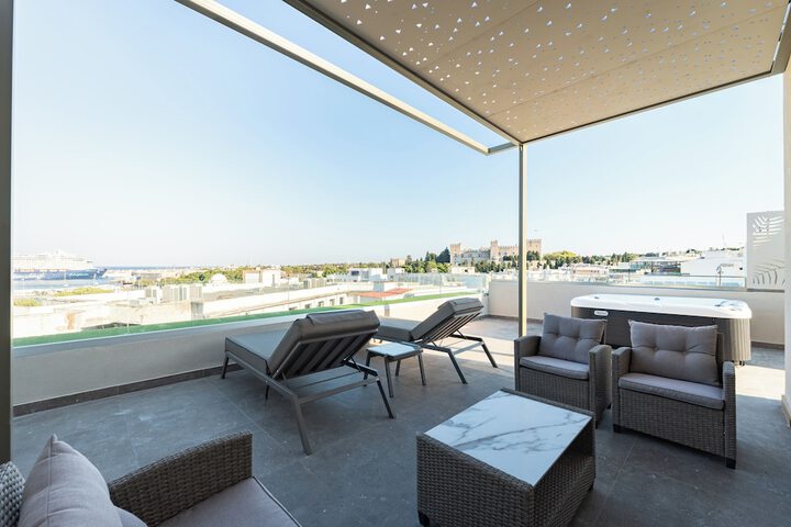 Terrace/Patio 103 of 187