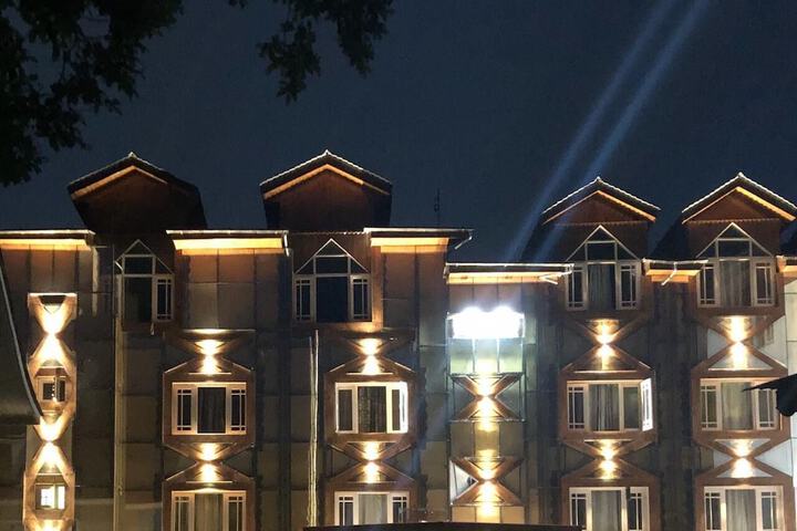 Hotel 22 of 24