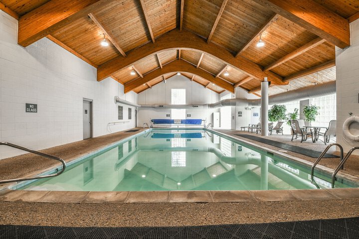 Pool 9 of 73