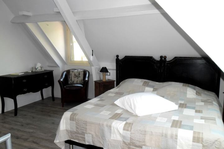Room 12 of 29