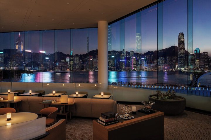 Lounge 200 of 239