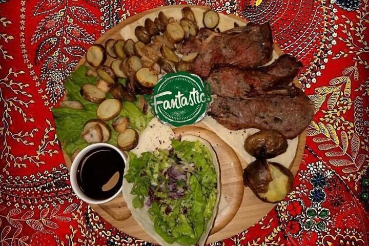 Dining 24 of 45