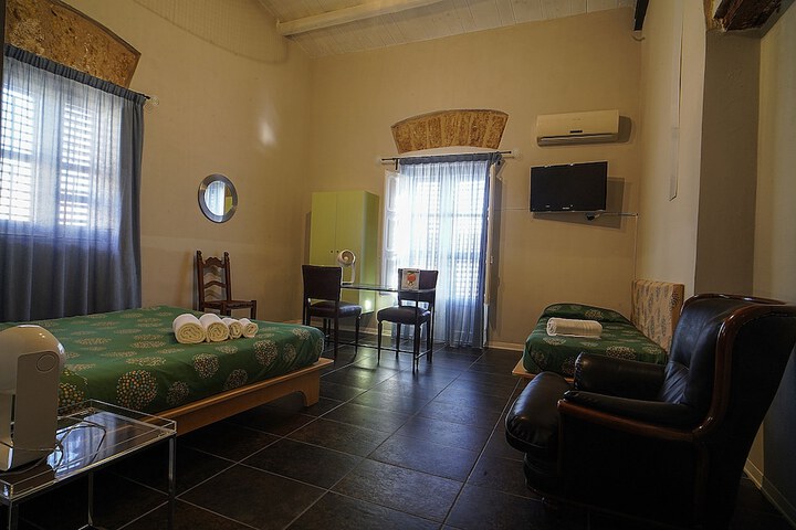 Room 7 of 58