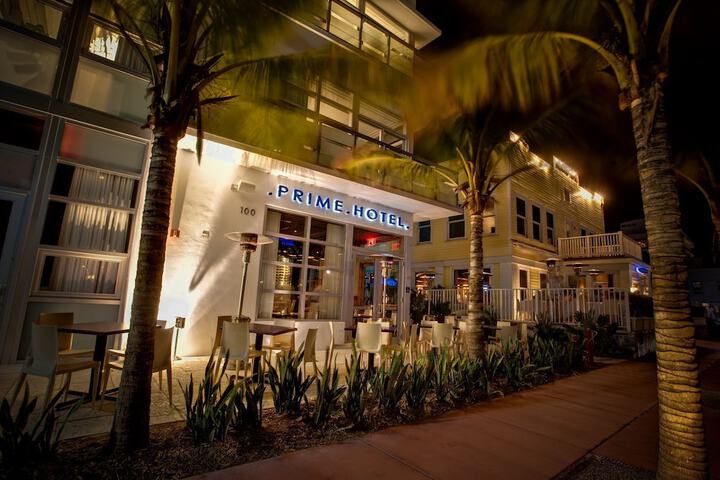 Front of property - evening/night