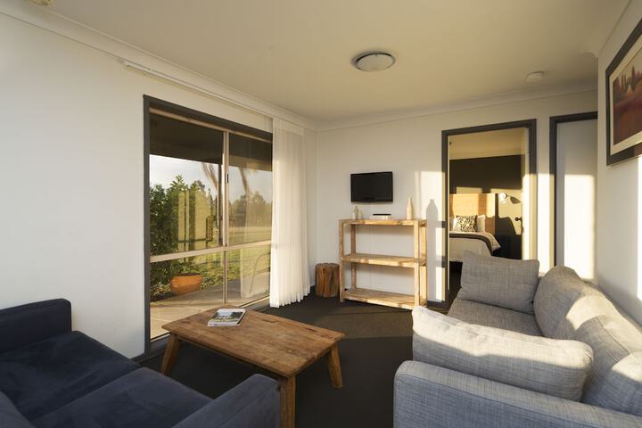 Image of Harkham Lodge