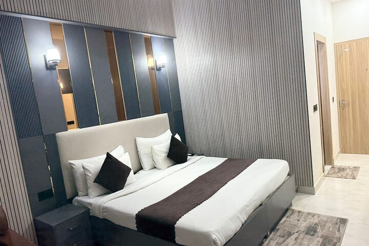 Room 59 of 130