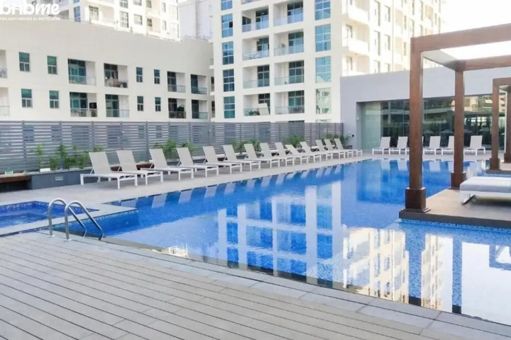 Pool 8 of 15
