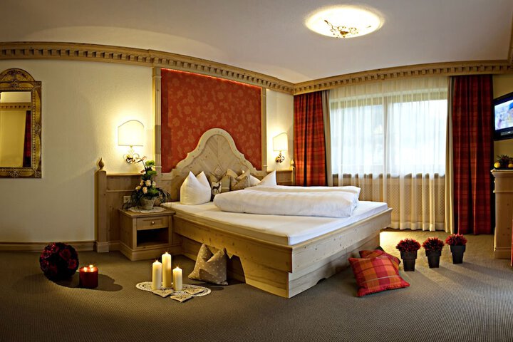 Room 8 of 45