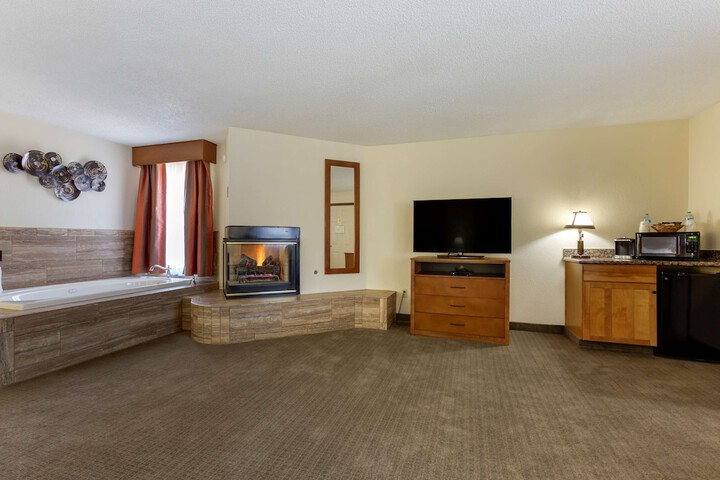 Room 10 of 44