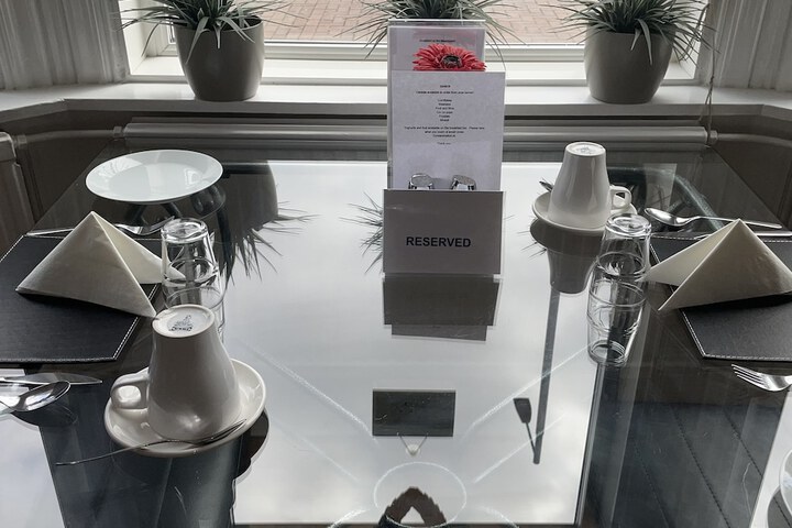Guest Lobby