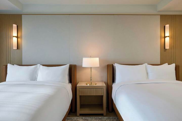 Room 21 of 79