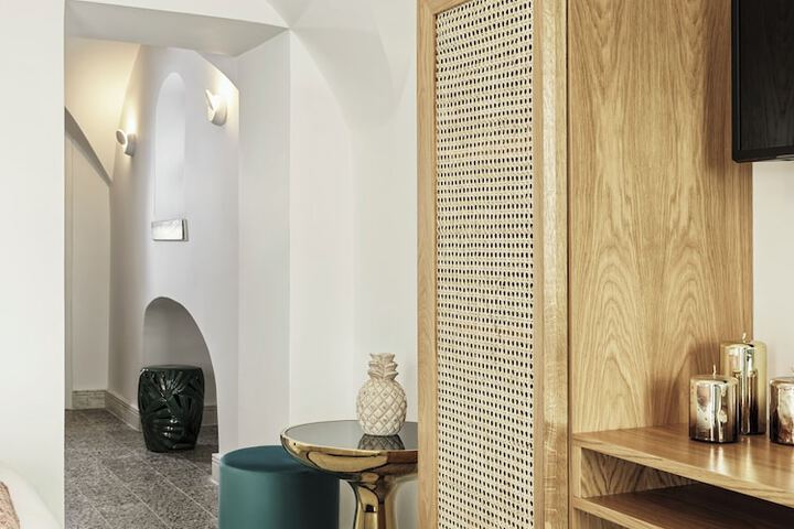 Room 40 of 96
