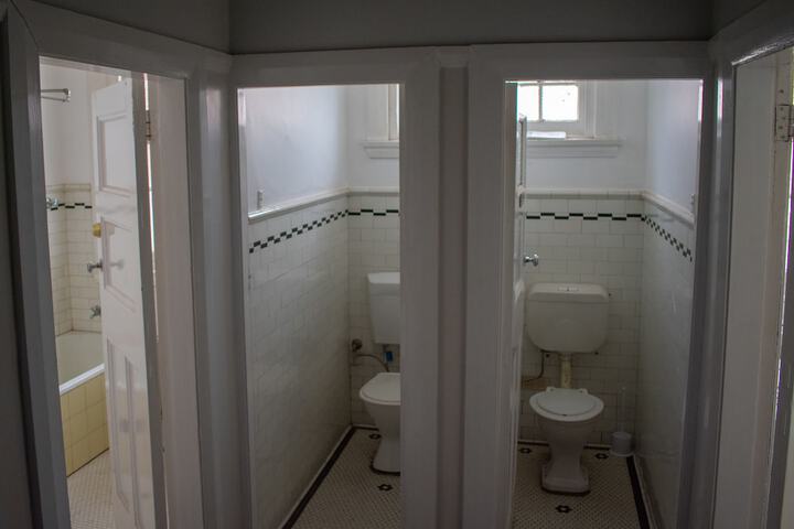 Room 45 of 63