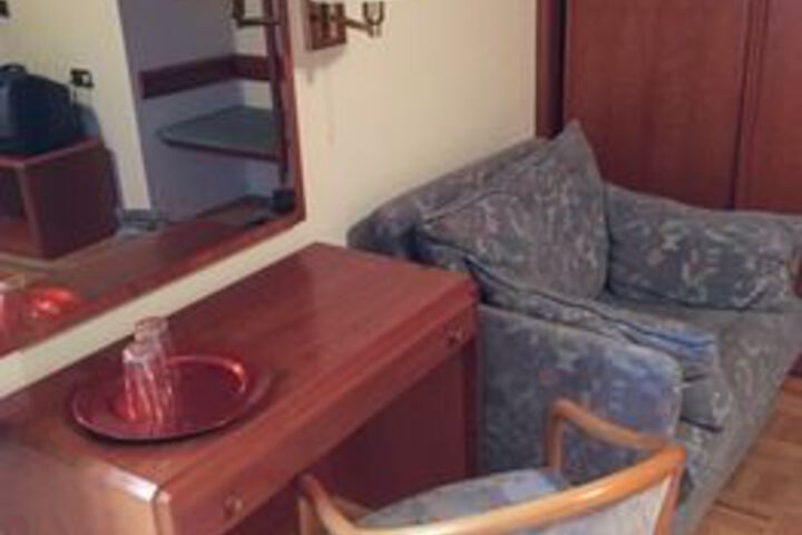 Room 26 of 26