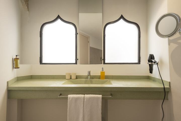 Bathroom Interior Photo