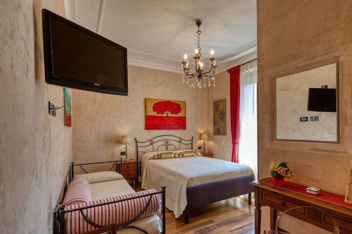 Room 20 of 36