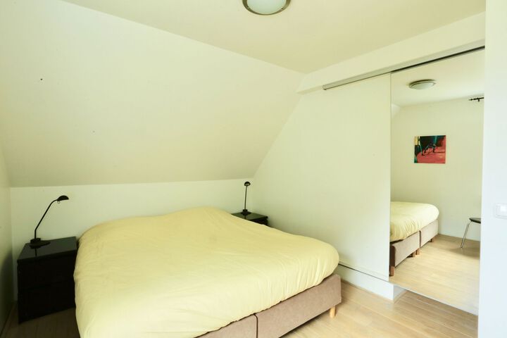 Room 18 of 24