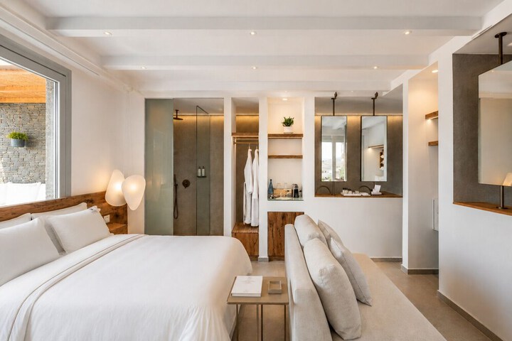 Room 36 of 107