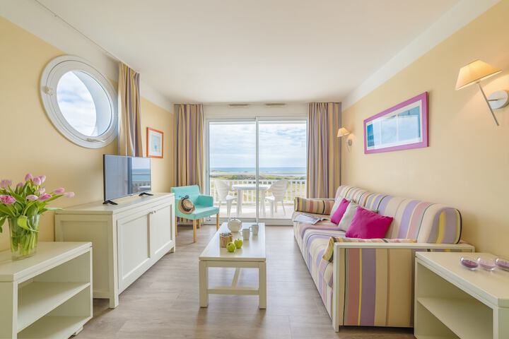 Room 9 of 29