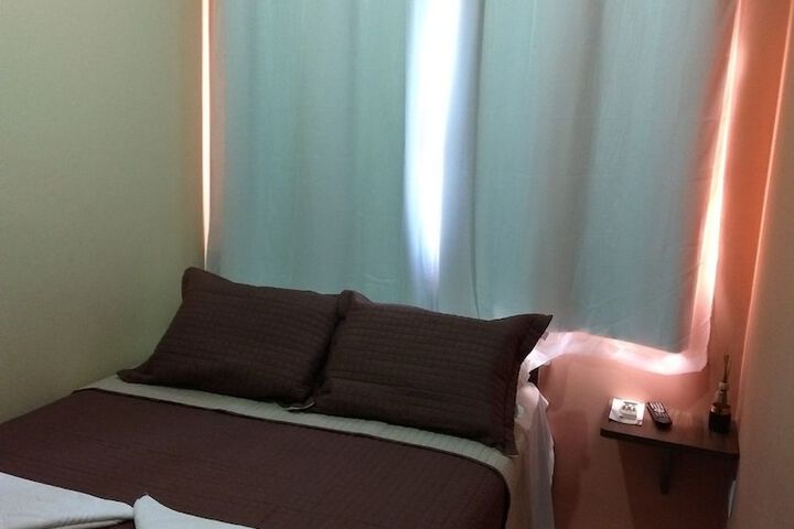 Room 5 of 37