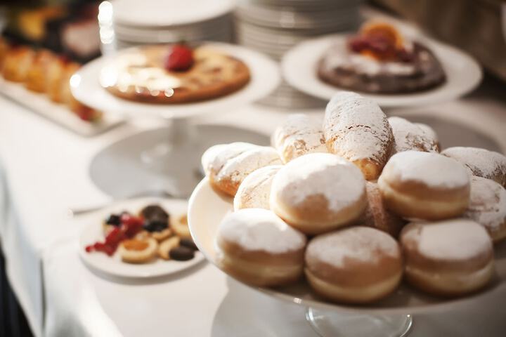 Breakfast/Coffee Service 66 of 103