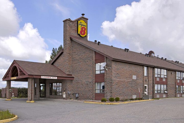 Hotel 26 of 28