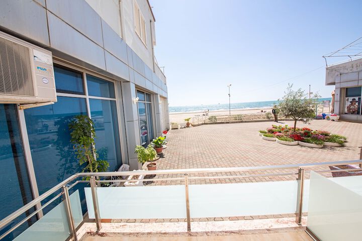 Terrace/Patio 27 of 41
