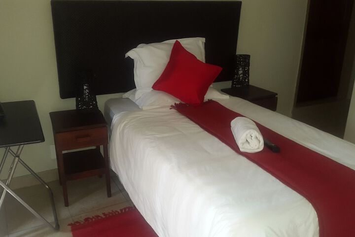 Room 8 of 41