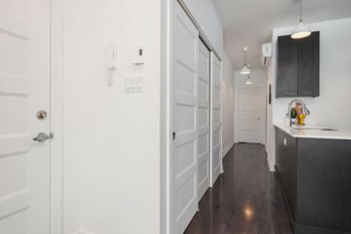 Room 15 of 30