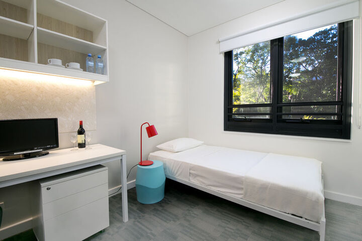 Room 22 of 63