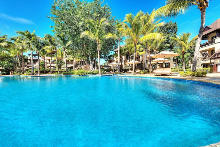 Pool 54 of 205