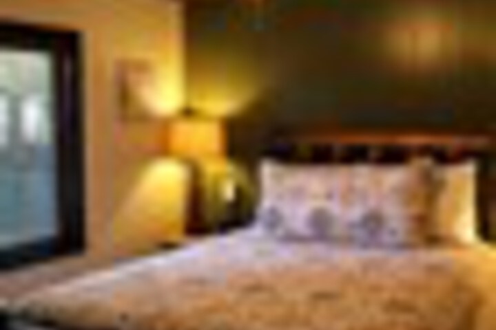 Room 386 of 504