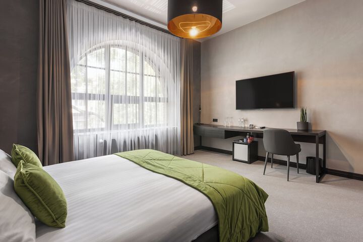 Room 16 of 70